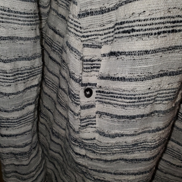 White & Grey Striped Rugged Top - Picture 4 of 7